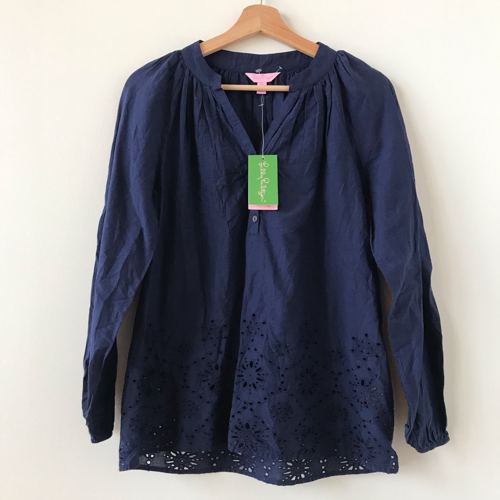 NWT Lily Pulitzer navy blue top